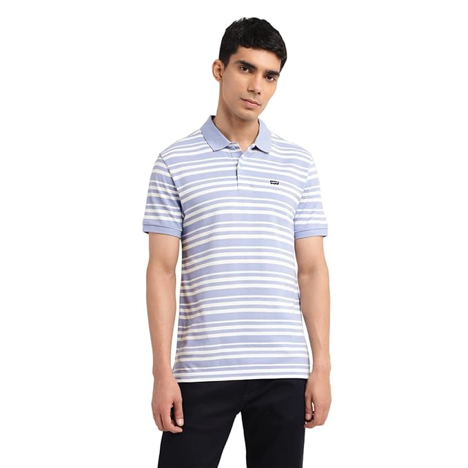 Men's Levi's Slim Fit T-Shirt with Stripes - Trendy Look