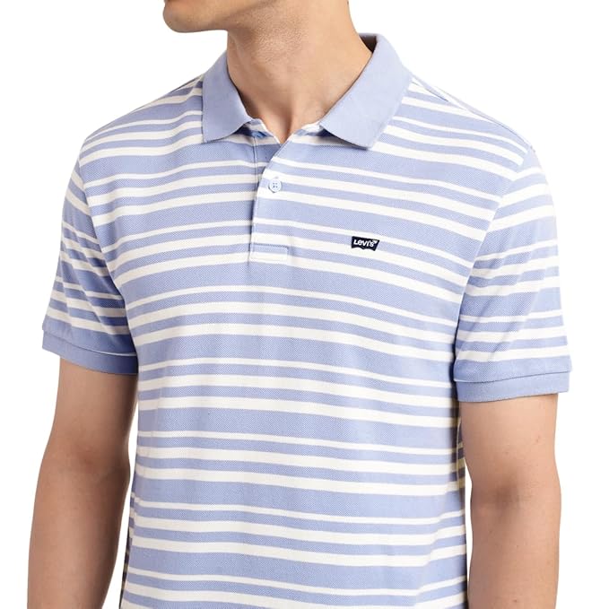 Men's Levi's Slim Fit T-Shirt with Stripes - Trendy Look