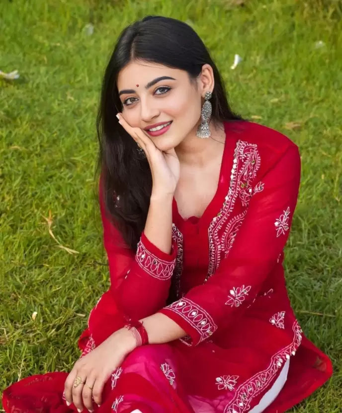 A-front-view-red chikankari mirror kurti