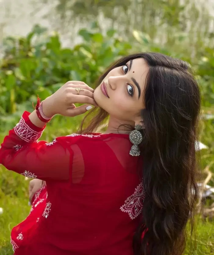 A-back-view-red chikankari mirror kurti