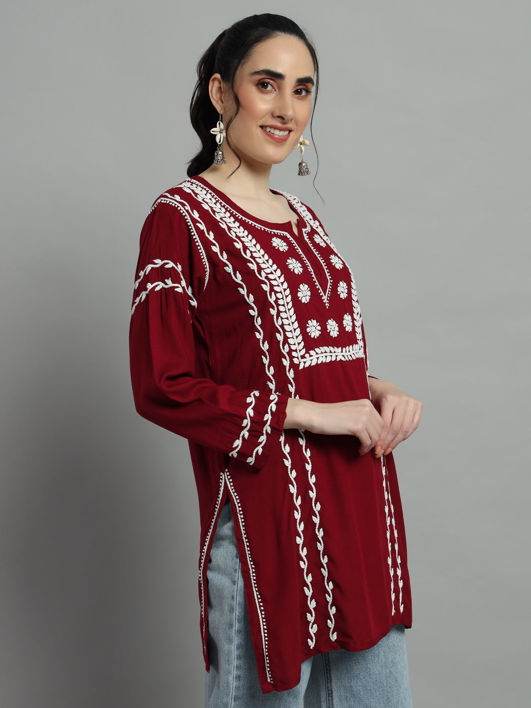 chikan kurti for women 