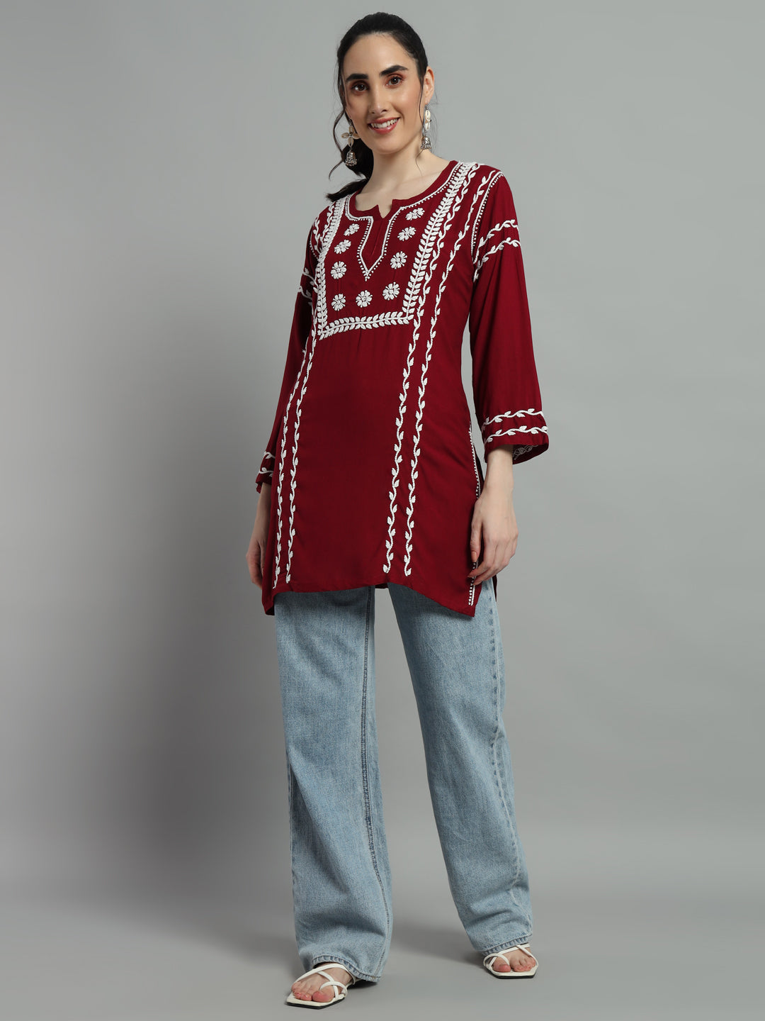 chikan kurti for women 