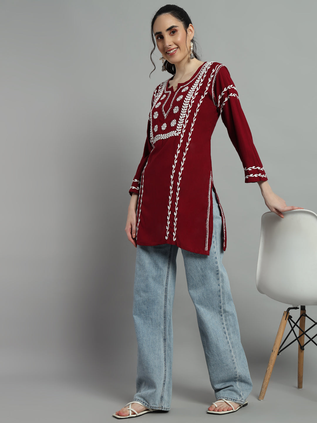 chikan kurti for women 